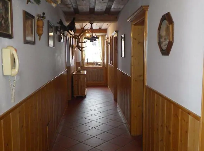 Weiss Sankt Martin am Tennengebirge